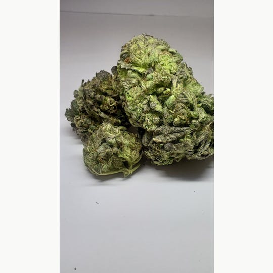 Token Heights Cannabis Farm - 3 Kings - 1