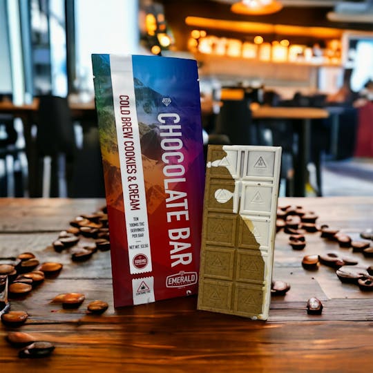 Emerald Elevation Cannabis Co - 1000mg Full Spectrum, Cold Brew Cookies & Cream Chocolate Bar - 1