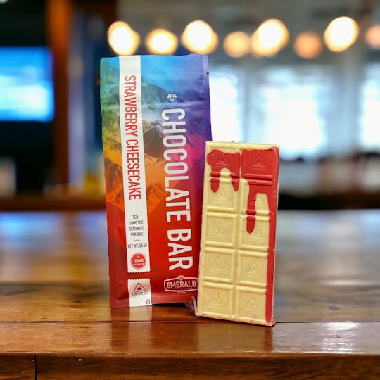 Emerald Elevation Cannabis Co - 100mg Full Spectrum, Strawberry Cheesecake Chocolate Bar - 1