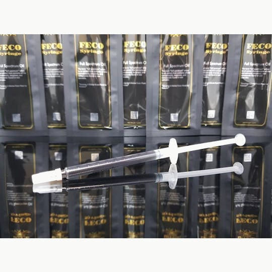 Platinum Farms - Full-Extraction Cannabis Oil - 1g Plastic Syringe - (47.34%) Hybrid - 1