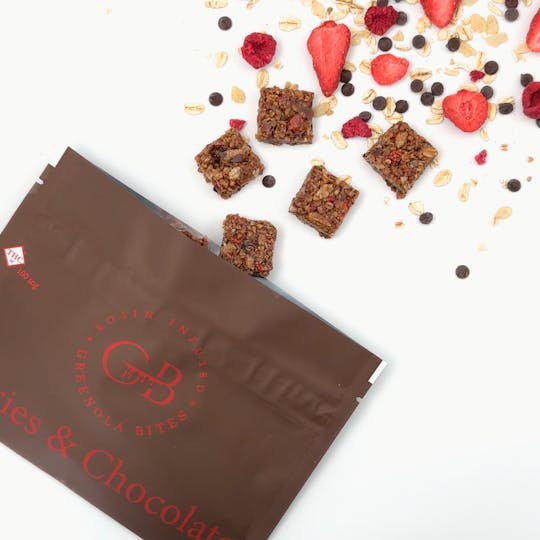 LiRO - Berries & Chocolate Greenola Bites | Rosin Infused - 1