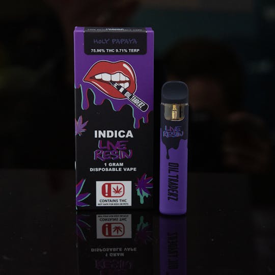 Oil Traderz - 1g Holy Papaya Live Resin Disposable - Oil Traderz (Indica) - 1