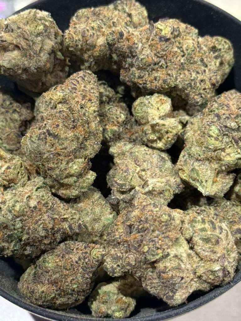 Glorious Cannabis Company - Glorious Cannabis Company | Grape Space Cake | Big Buds - 1