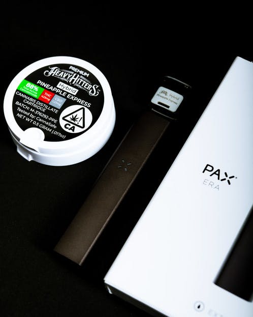 Heavy Hitters - Heavy Hitters x Pax Era | Pineapple Express | Pod | 0.5g - 1