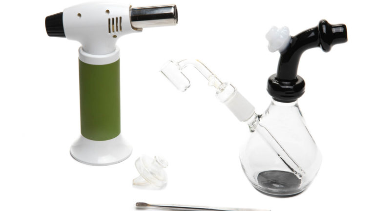 Click to see a larger version of the image dabbing accessories