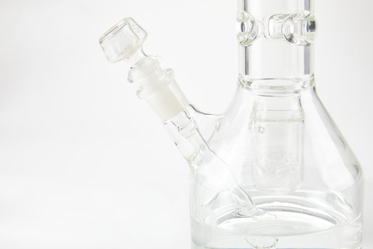 Click to see a larger version of the image glass bong chamber