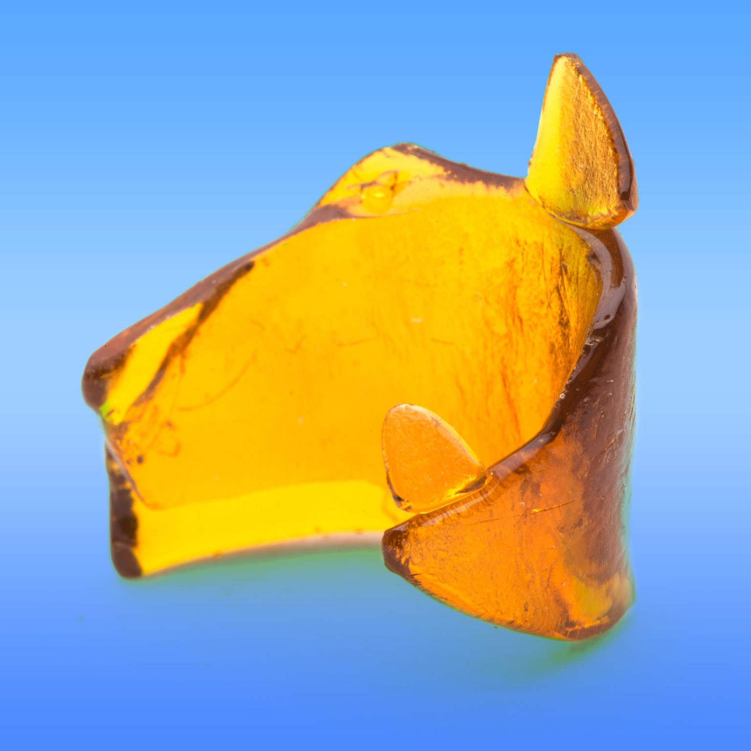 What is Shatter? Shatter Definition | Weedmaps
