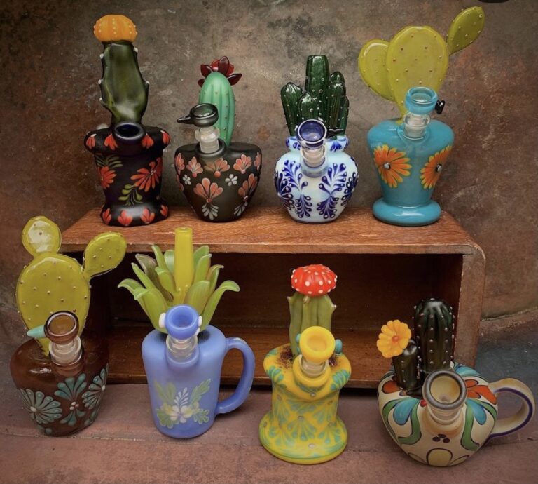 Click to see a larger version of the image Sarah Hancock glass bongs