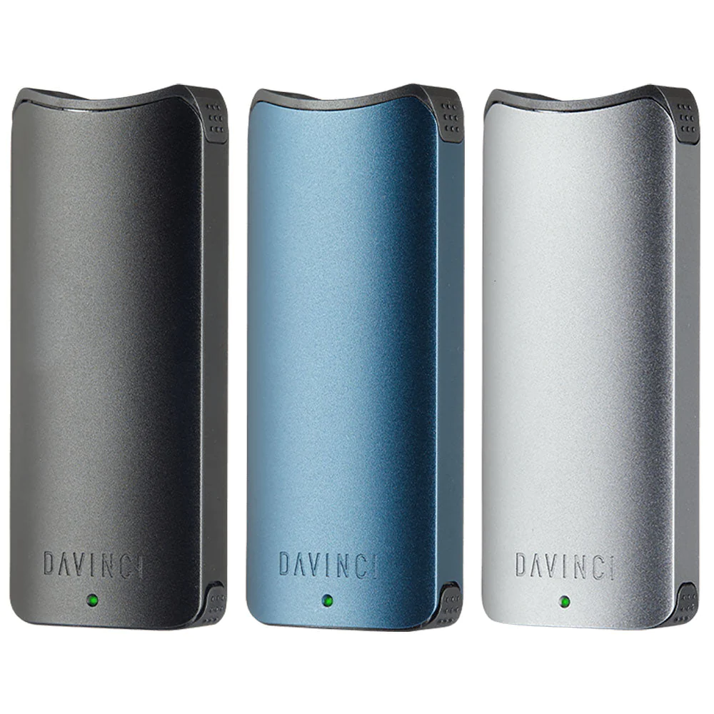 DaVinci Artiq device in black, blue, and gray