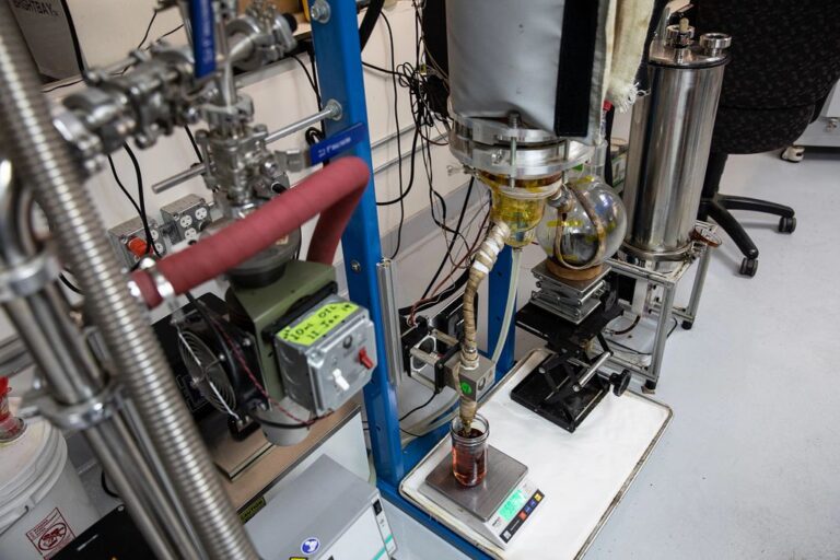 cannabis extraction machine