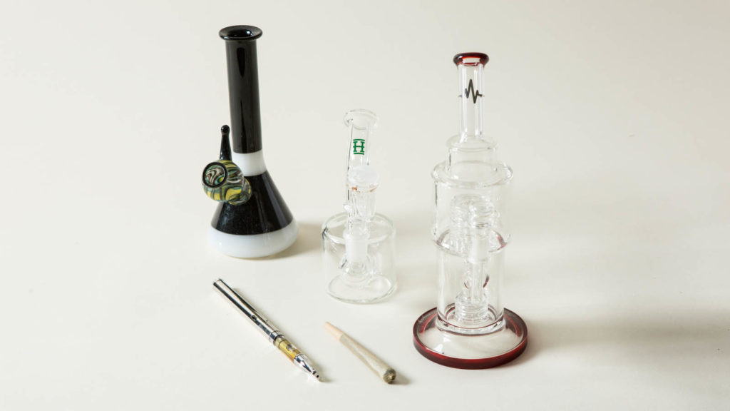 Bong and Dab Rig