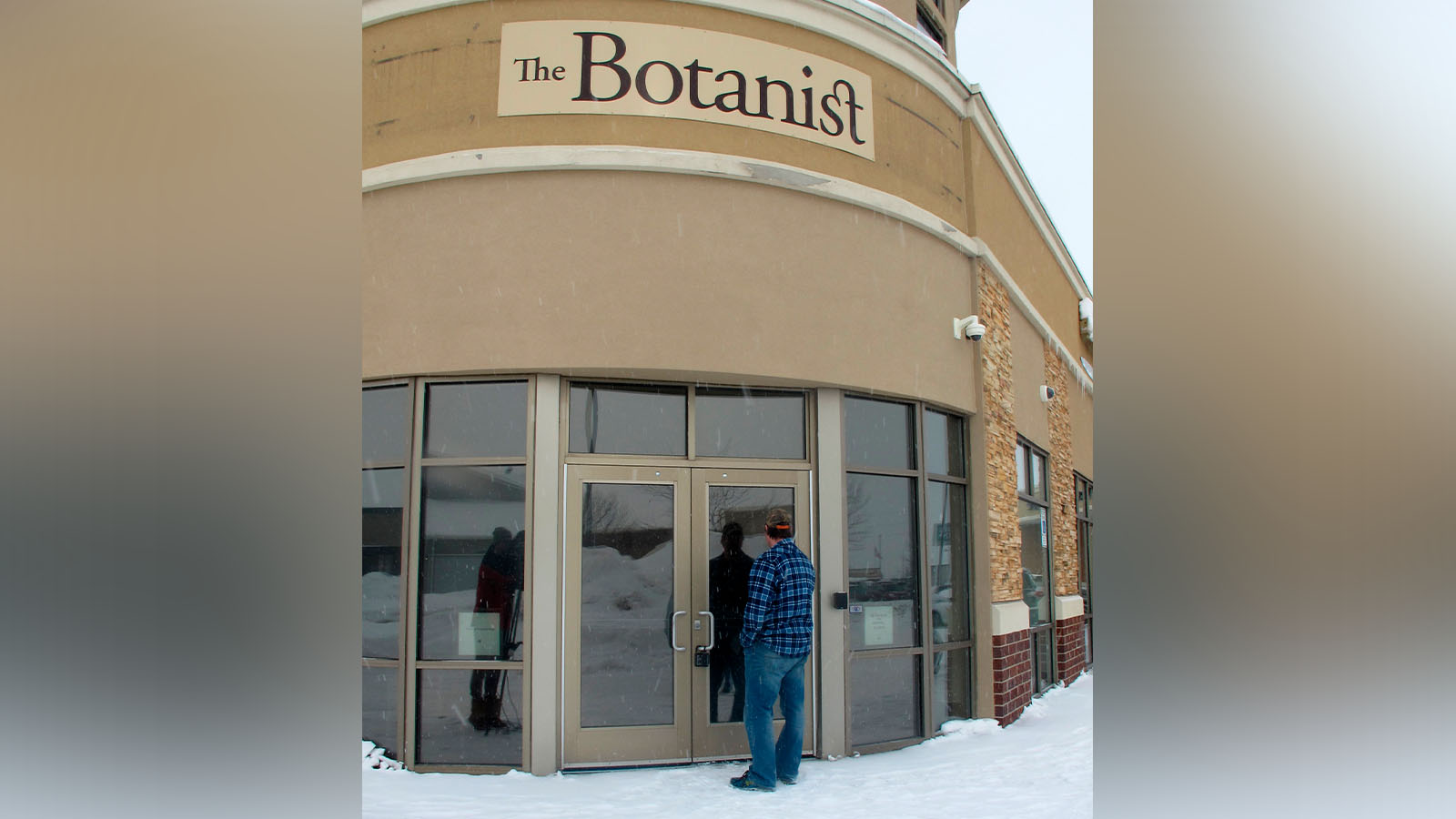 Medical Marijuana Now on Sale in North Dakota as Fargo Dispensary Opens