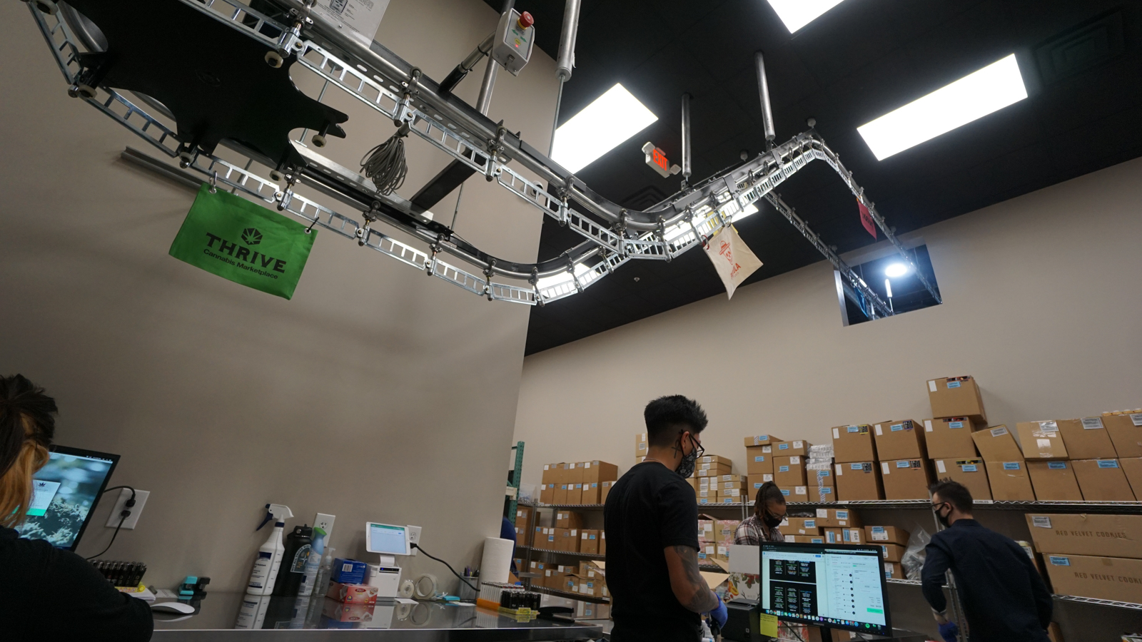 Las Vegas cannabis delivered … via conveyor belt? LaptrinhX / News