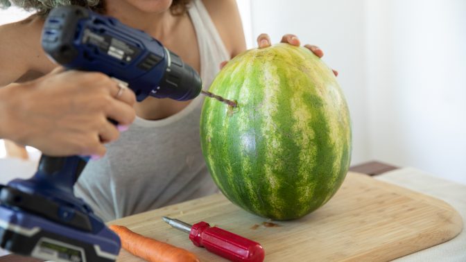 DIY watermelon pipe