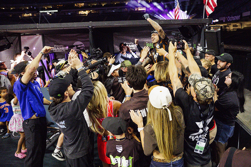 HARDWARE, HISTORY, AND HEART: TEAM WEEDMAPS DOMINATES THE STAGE